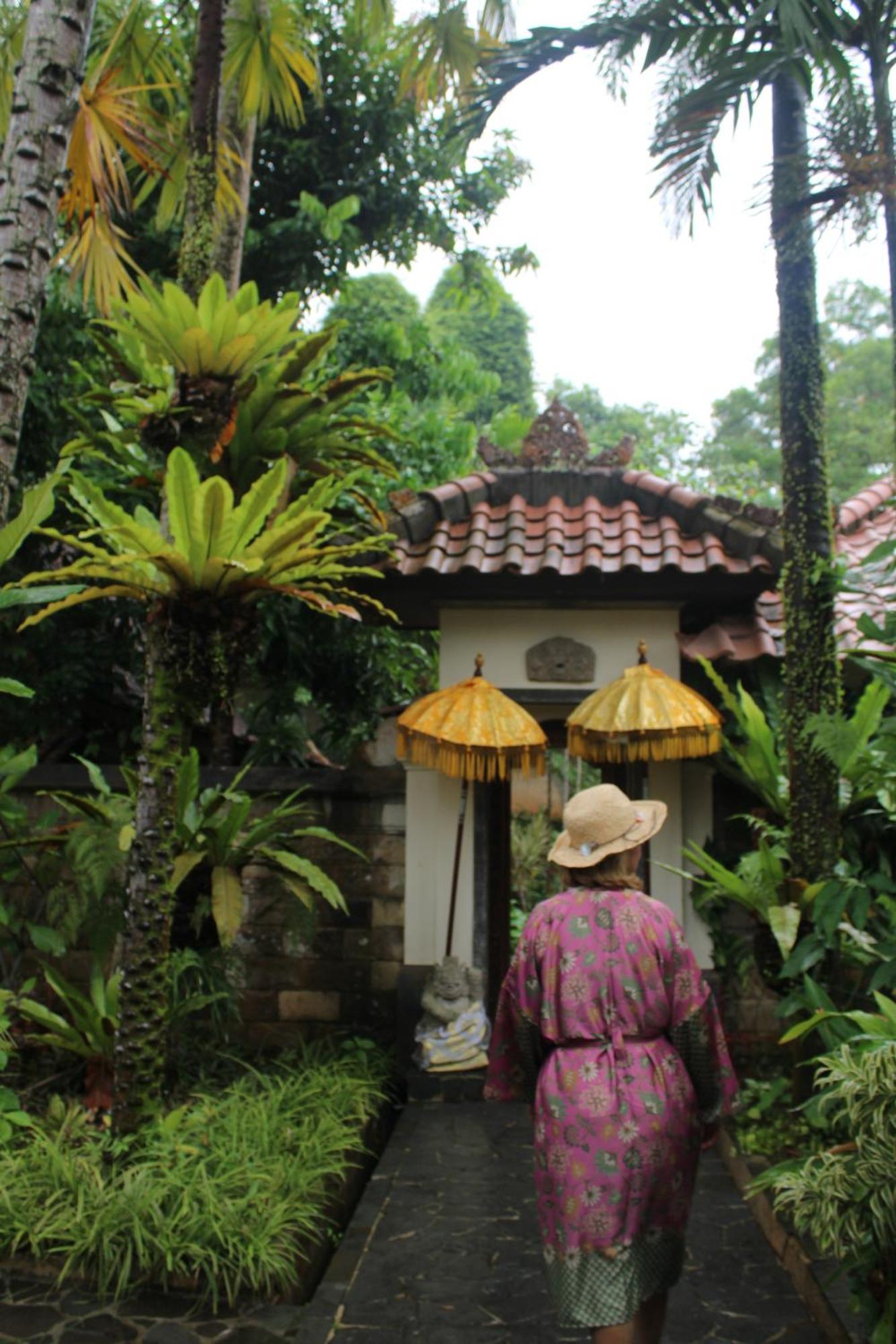 Tempat Senang Spa Resort & Restaurant Sekupang Exterior foto
